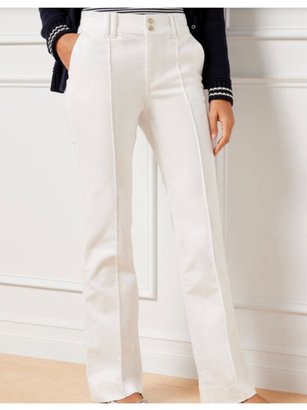 Talbots Size 16 White High Waist Flare Leg Pintuck Seam Jeans Crisp Flattering